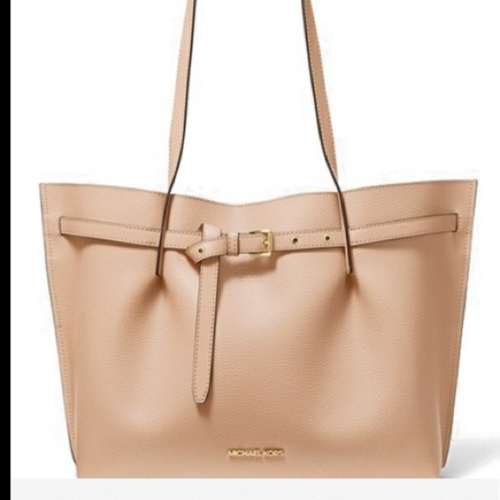 Authentic MICHAEL KORS Emilia Tote - Beige